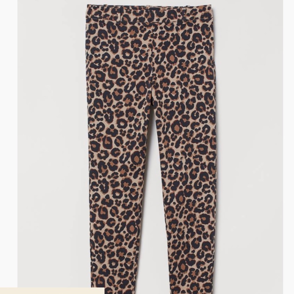 H&M Leopard Ankle-Length Slacks